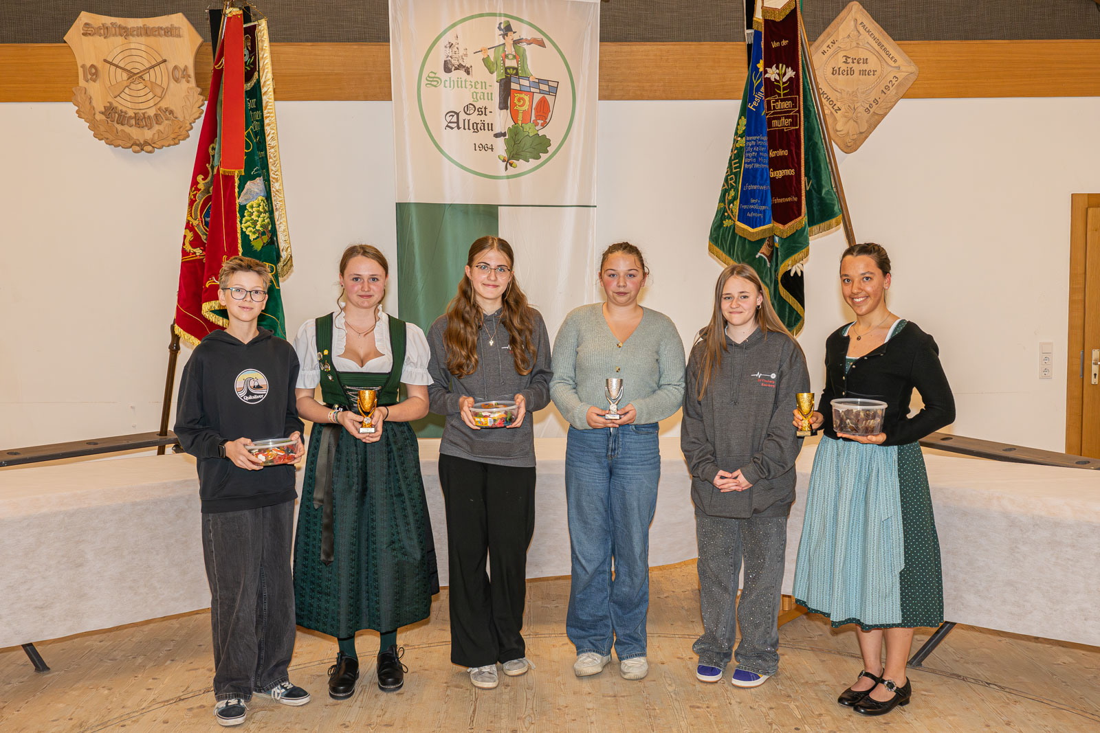 Sieger Mannschaft Schüler-Jugend - mit Katharina Grieser, Tobias Wörle, Magdalena Grieser - Gauschießen 2025 Sieger Mannschaft Schüler-Jugend - mit Katharina Grieser, Tobias Wörle, Magdalena Grieser - Gauschießen 2025